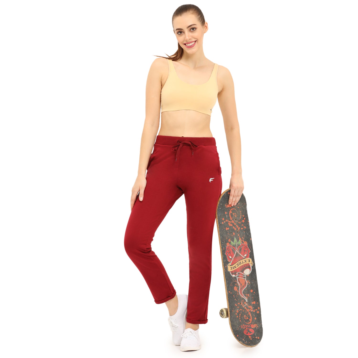 Non-padded Non-wired Full Coverage Slip-on Moulded Double Layered Sports Bra