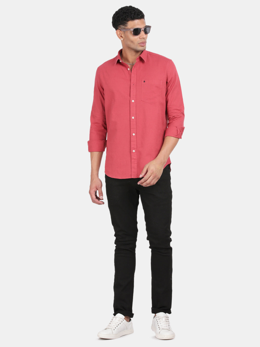 Men Red Slim Fit Spread Collar Full Sleeve Casual Shirt