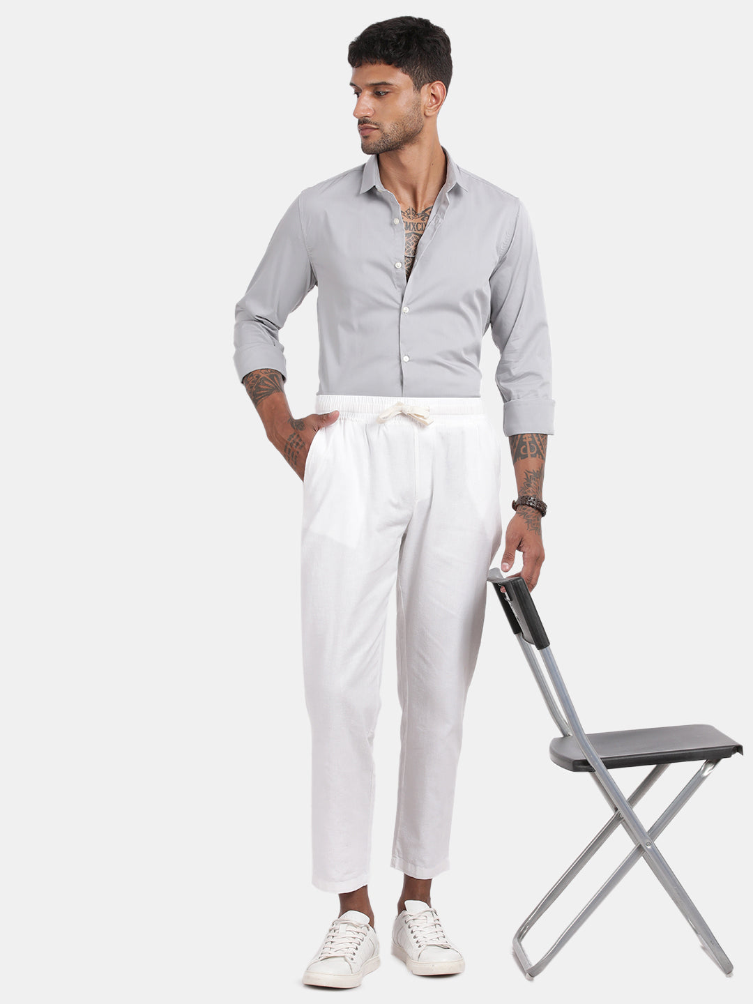 Men Silver Slim Fit Spread Collar Full Sleeve Casual Shirt