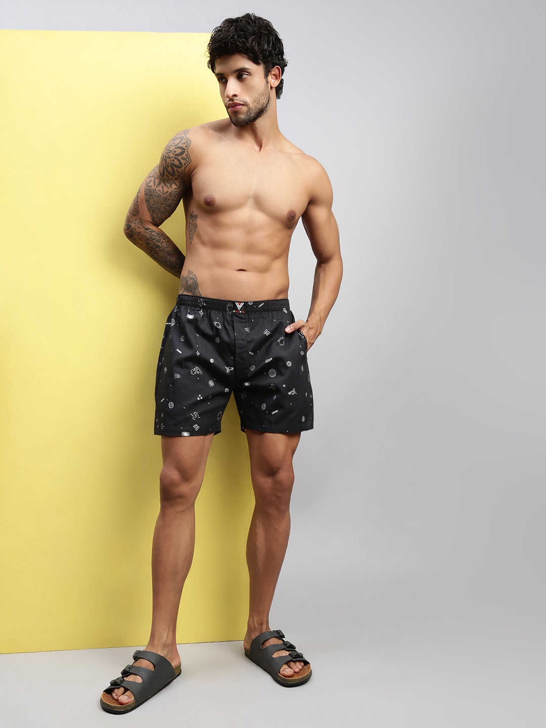 Men Pack of 2 Printed Cotton Boxer Shorts