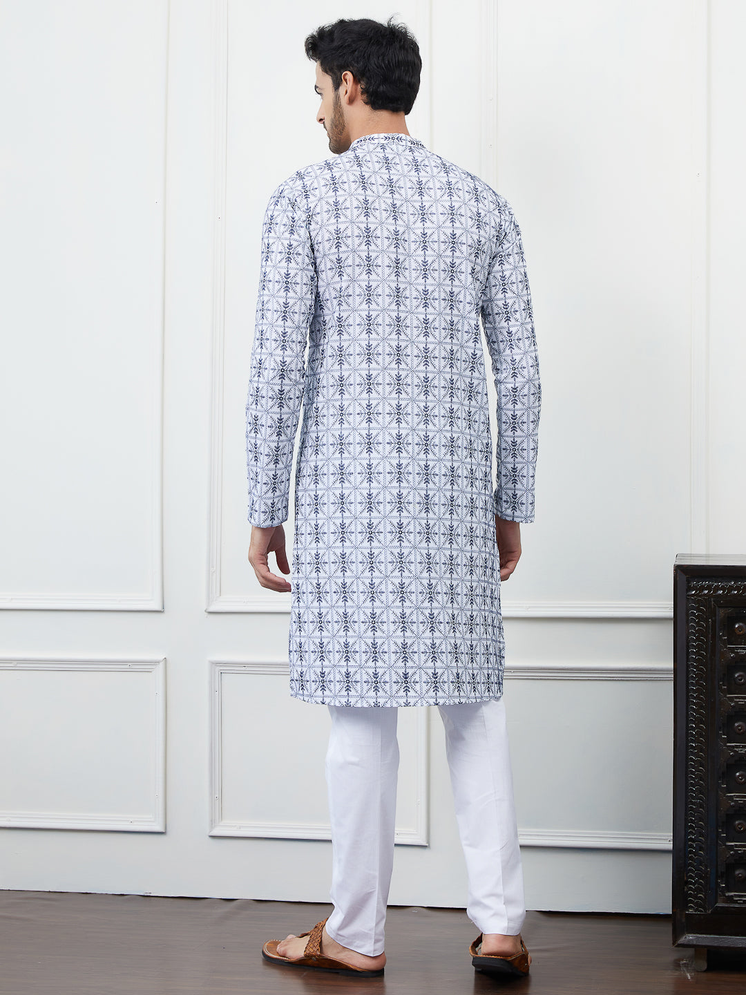 Men Blue Chikankari Embroidered Cotton Kurta
