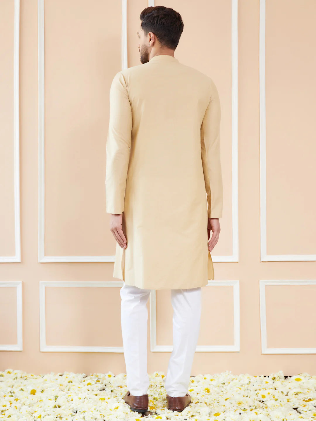 Men Cream Cotton Solid Straight Kurta