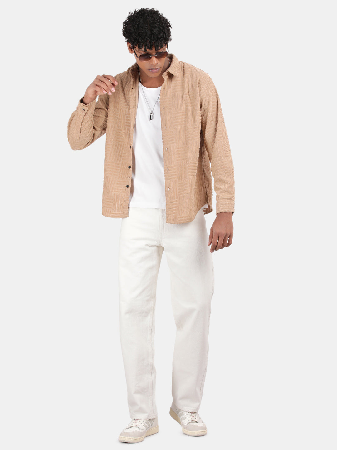 Men Cream Slim Fit Spread Collar Full Sleeve Casual Shirt