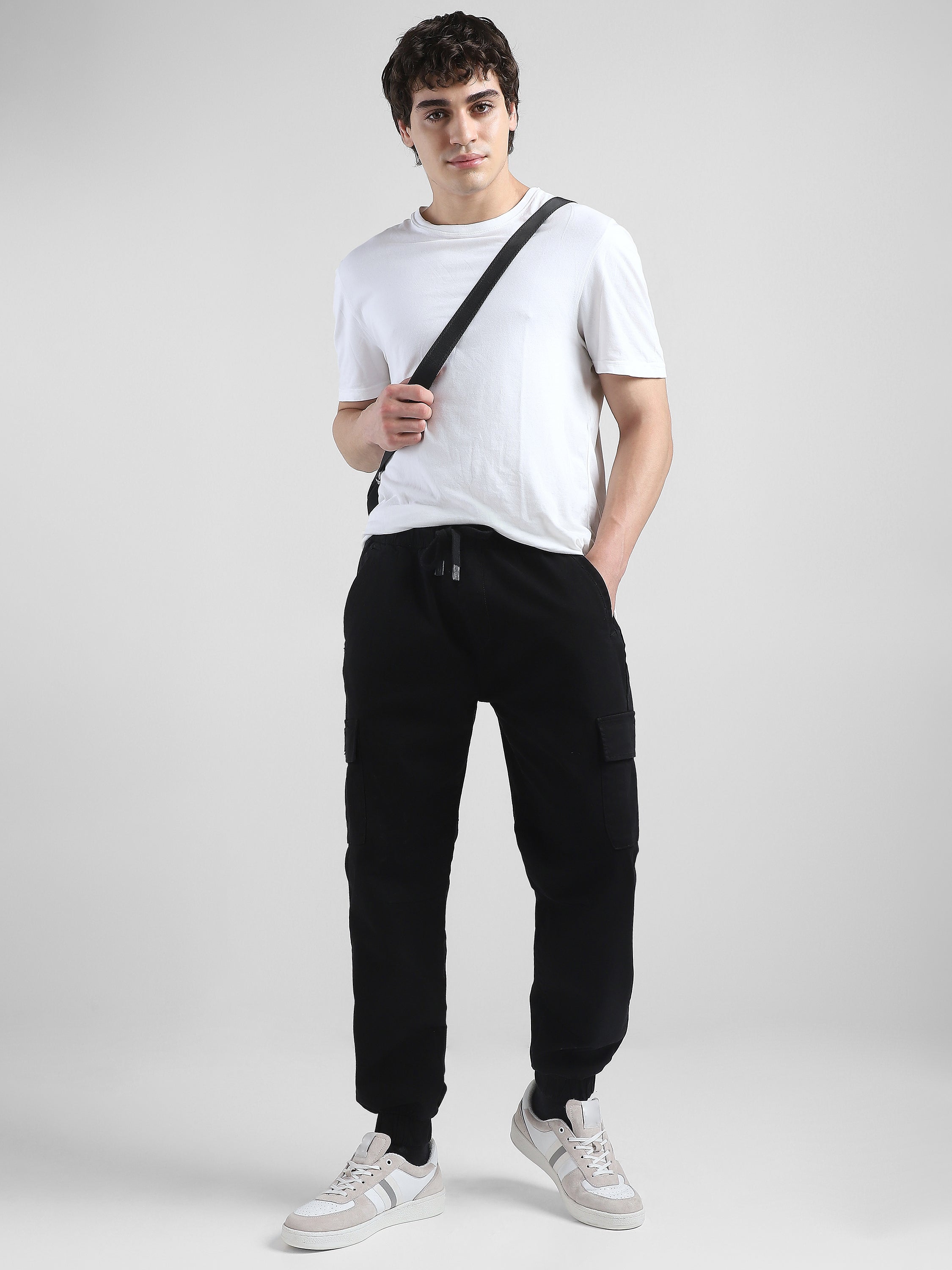 Men Black Mid Rise Cargo Pants