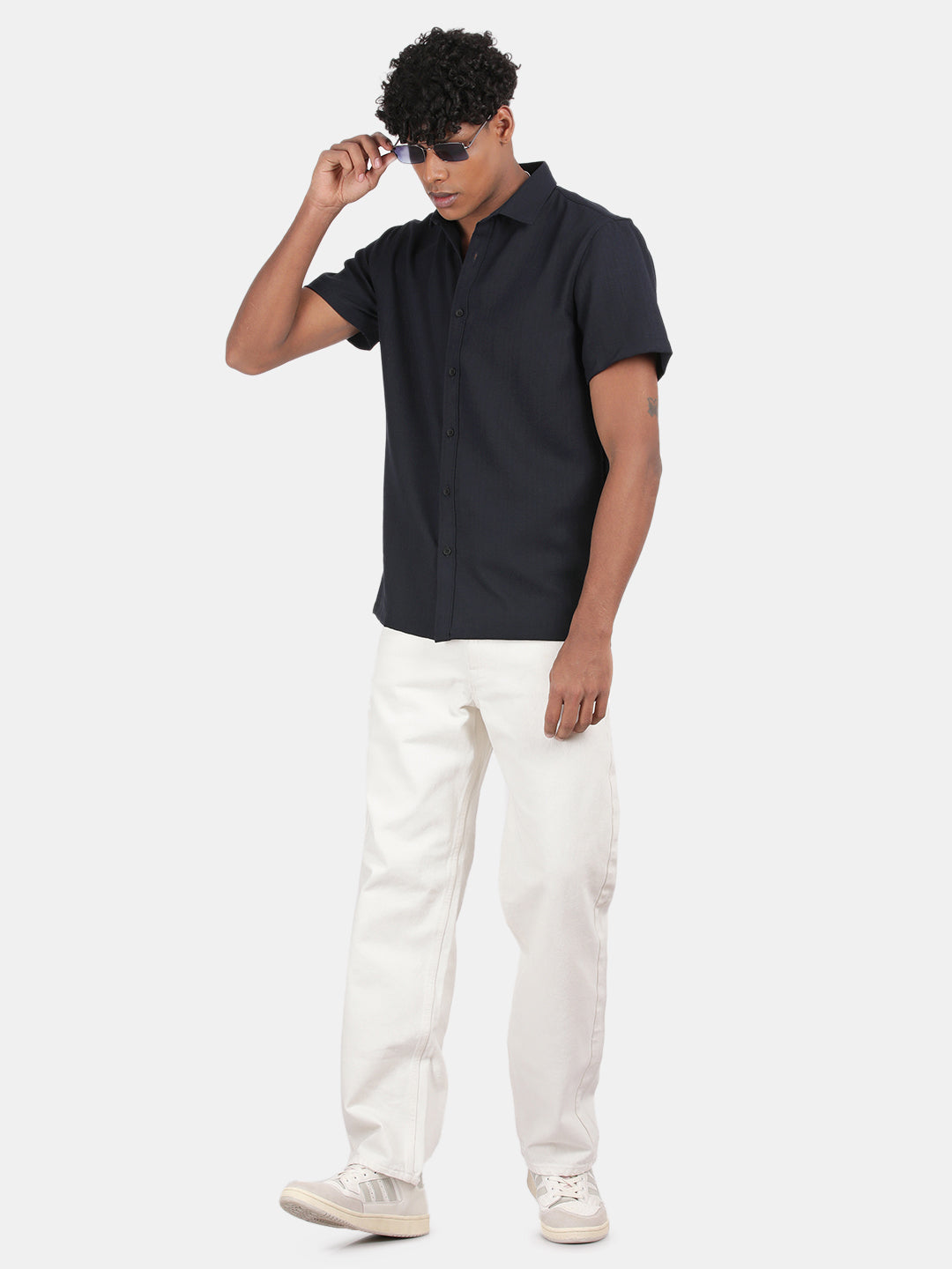 Men Sky blue Slim Fit Spread Collar Half Sleeve Casual Shirt