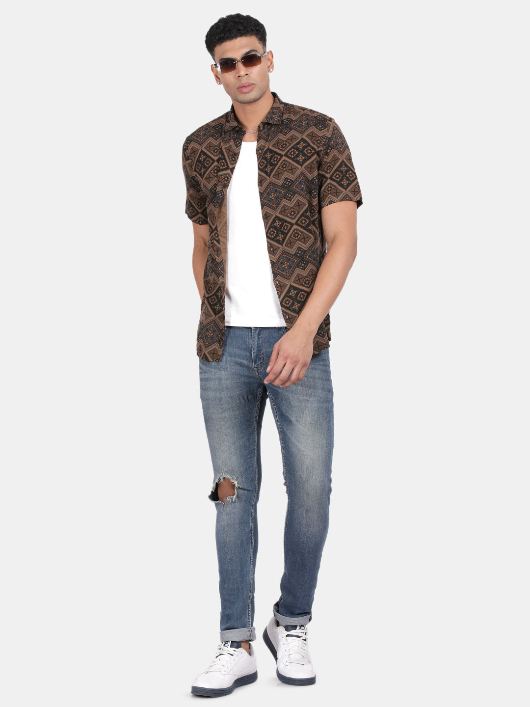 Men Multicolour Slim Fit Spread Collar Half Sleeve Casual Shirt