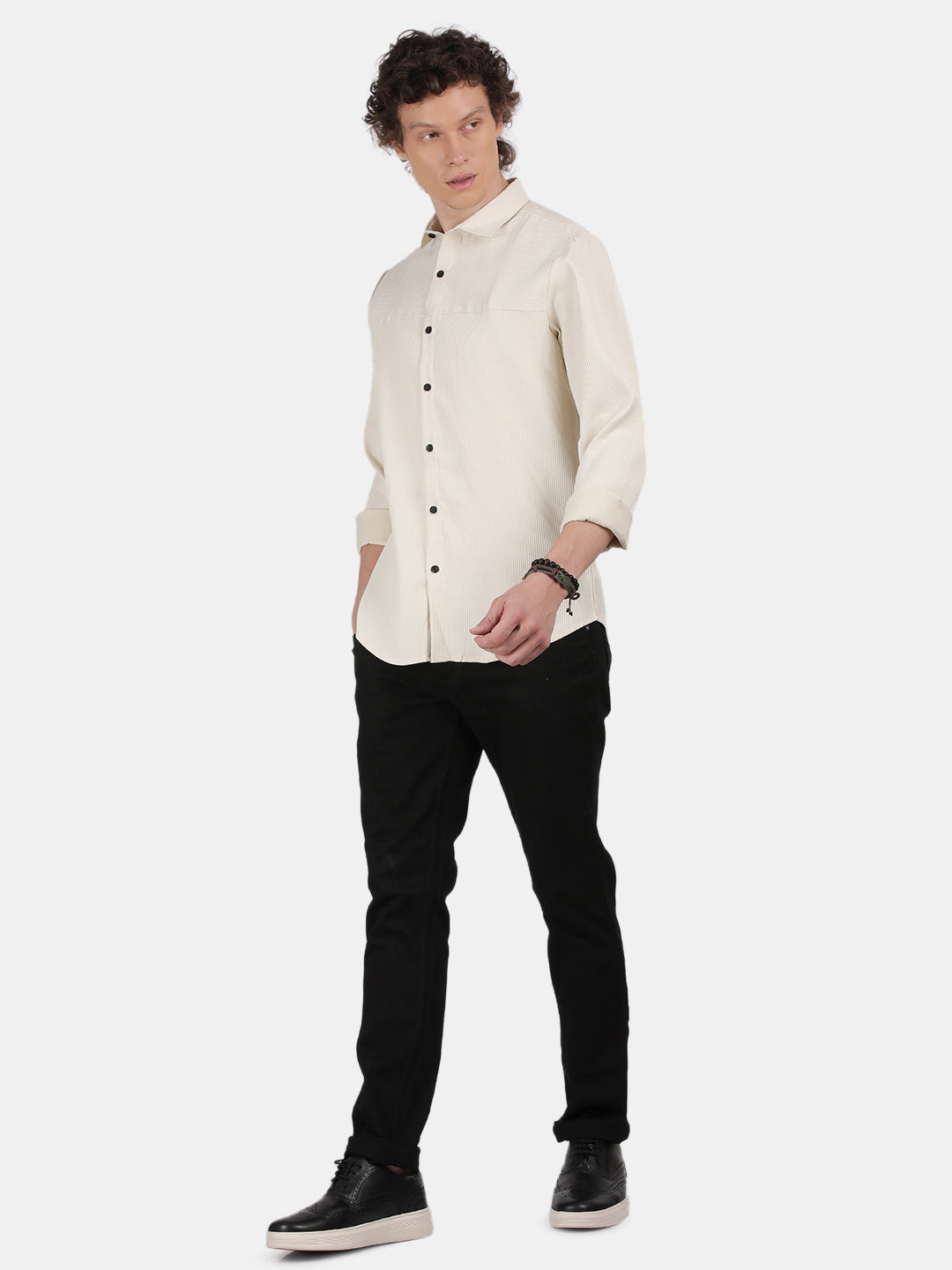 Men Cream Slim Fit Spread Collar Full Sleeve Casual Shirt