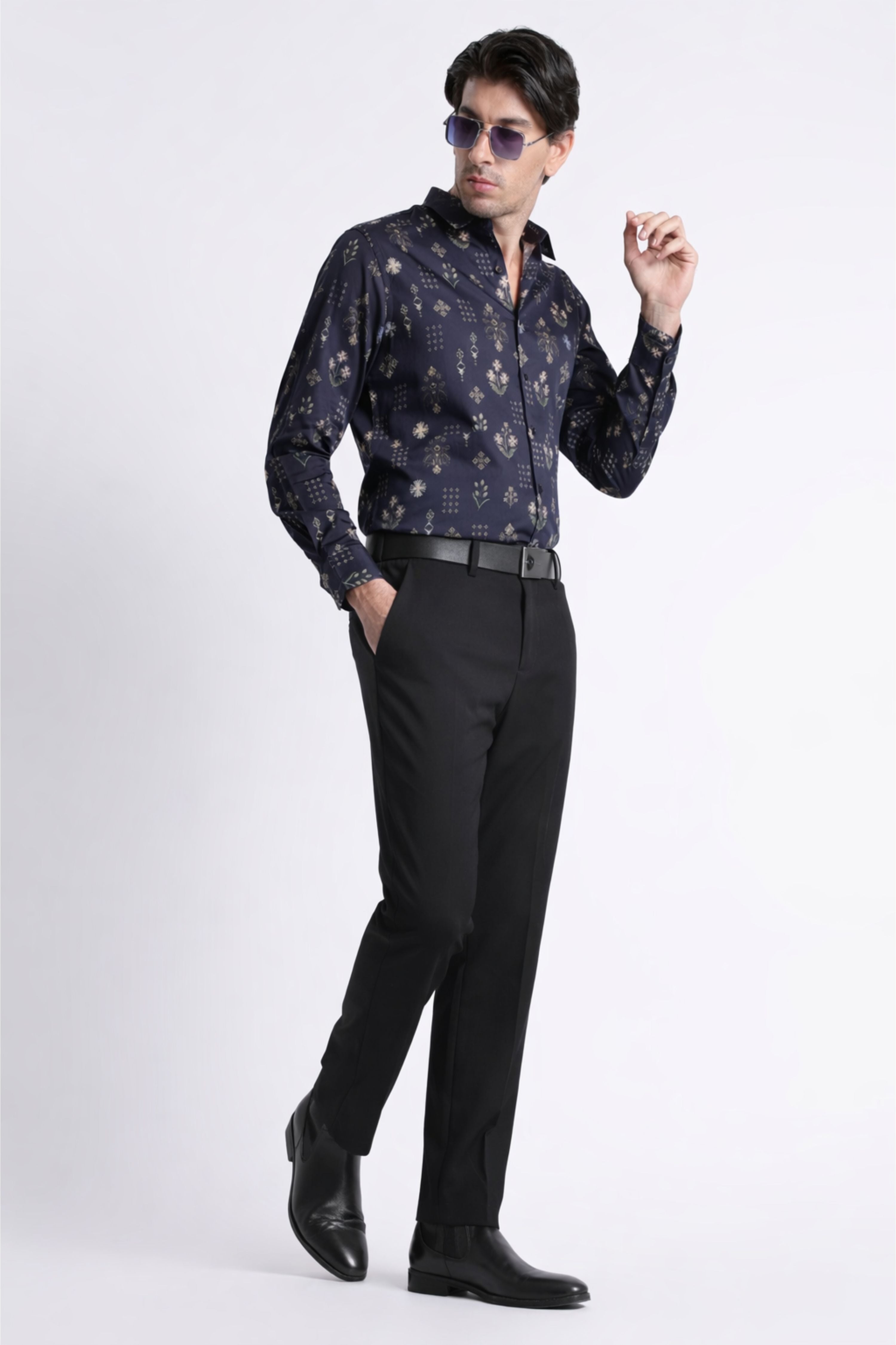 Men Refined Floral Digital Print Shirt