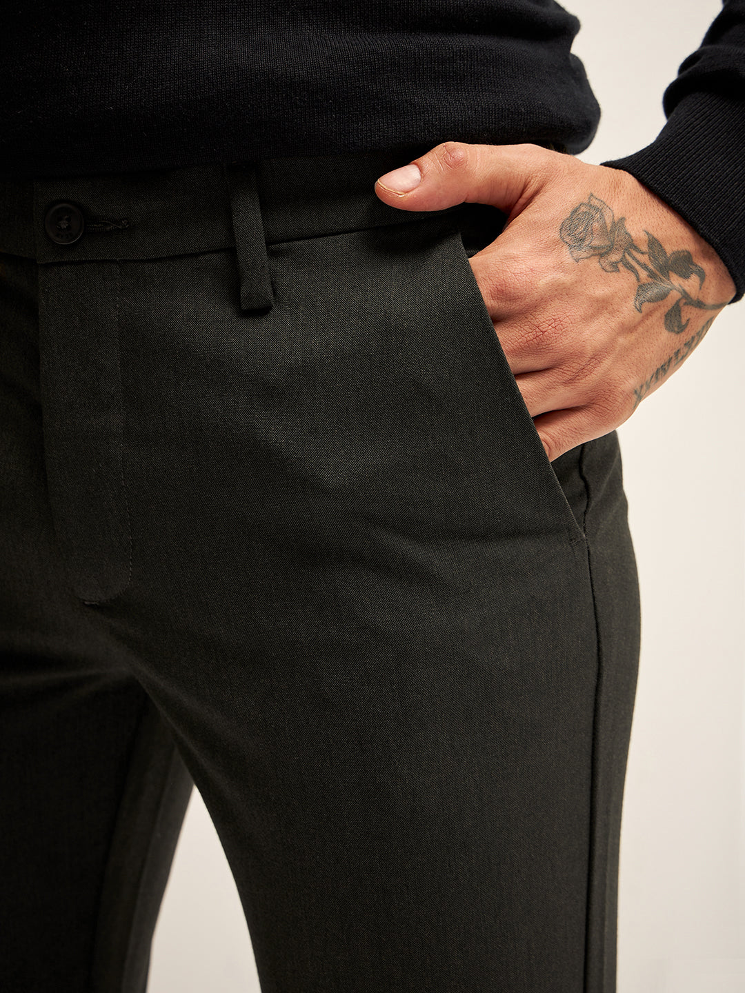 Men Olive Solid 4 Way Stretch Formal Trouser