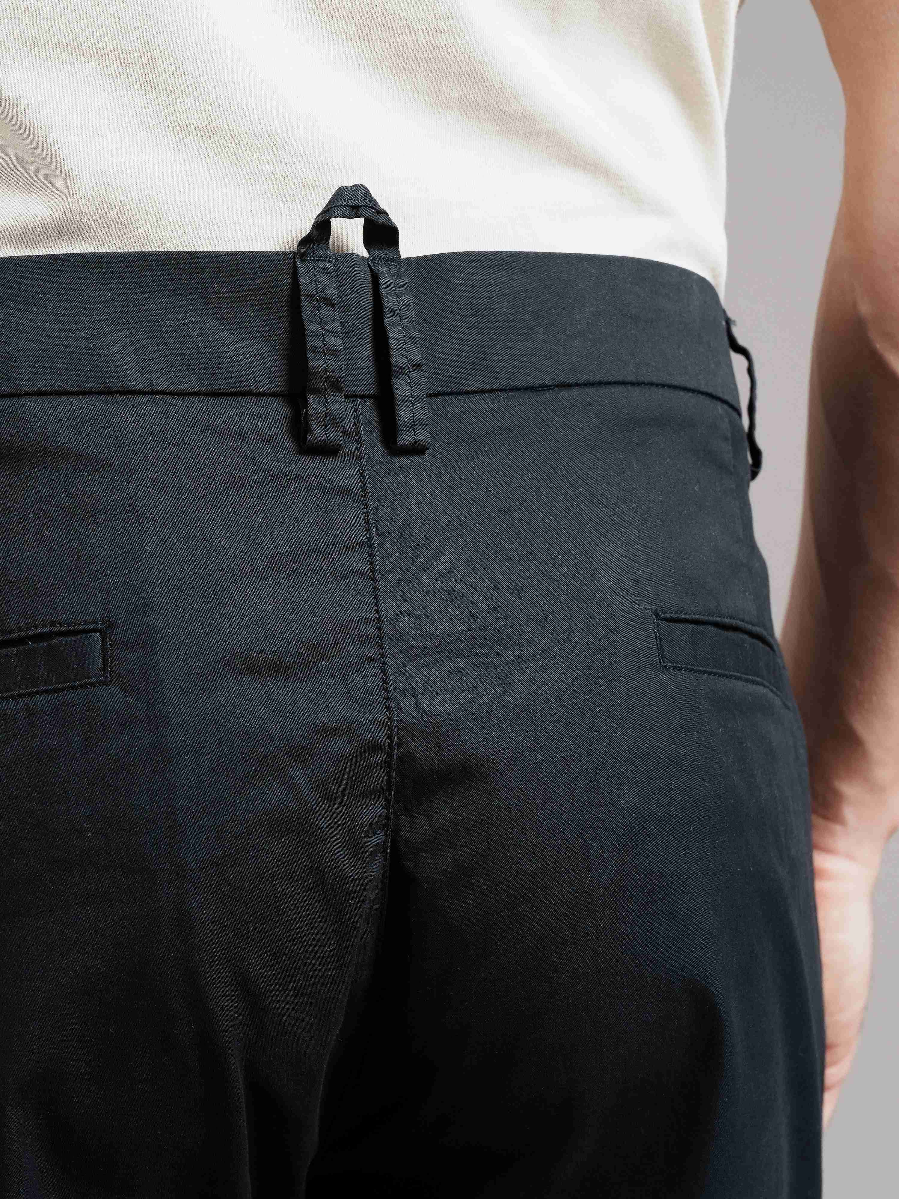 Men Grey Tailored Fit Trousers