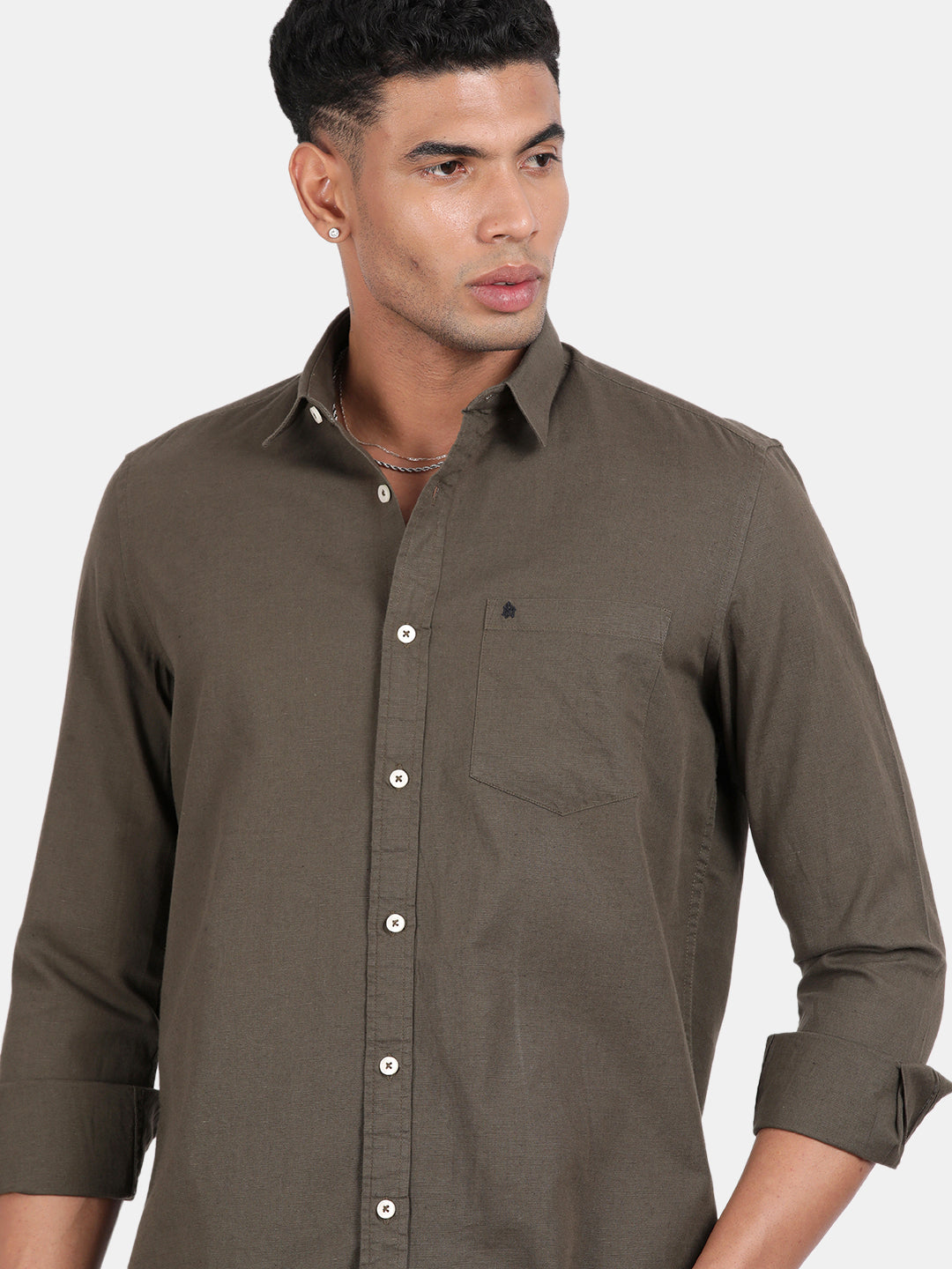 Men Green Slim Fit Spread Collar Full Sleeve Casual Shirt