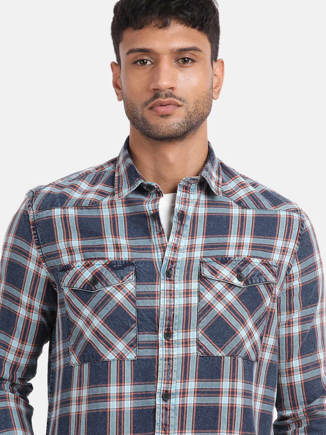 Men Navy Slim Fit Spread Collar Full Sleeve Casual Shirt