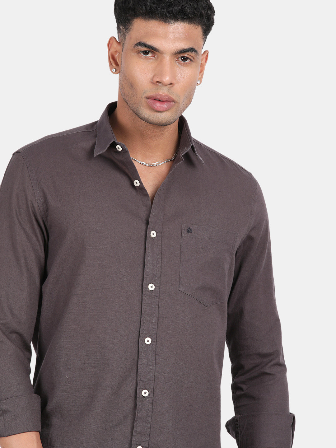 Men Grey Slim Fit Spread Collar Full Sleeve Casual Shirt