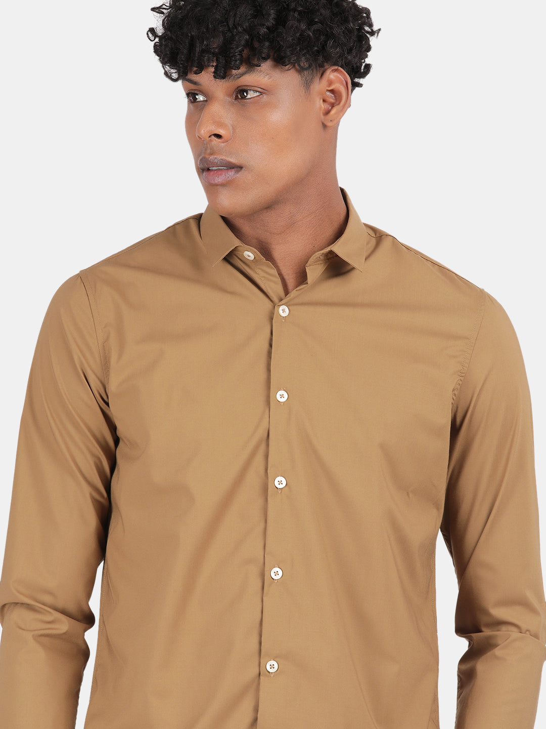 Men khaki Slim Fit Spread Collar Full Sleeve Casual Shirt