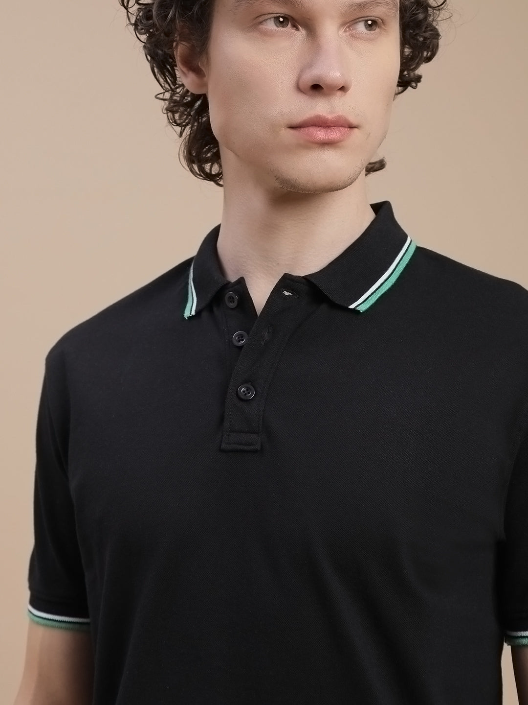 Men Black Slim Fit T-Shirt