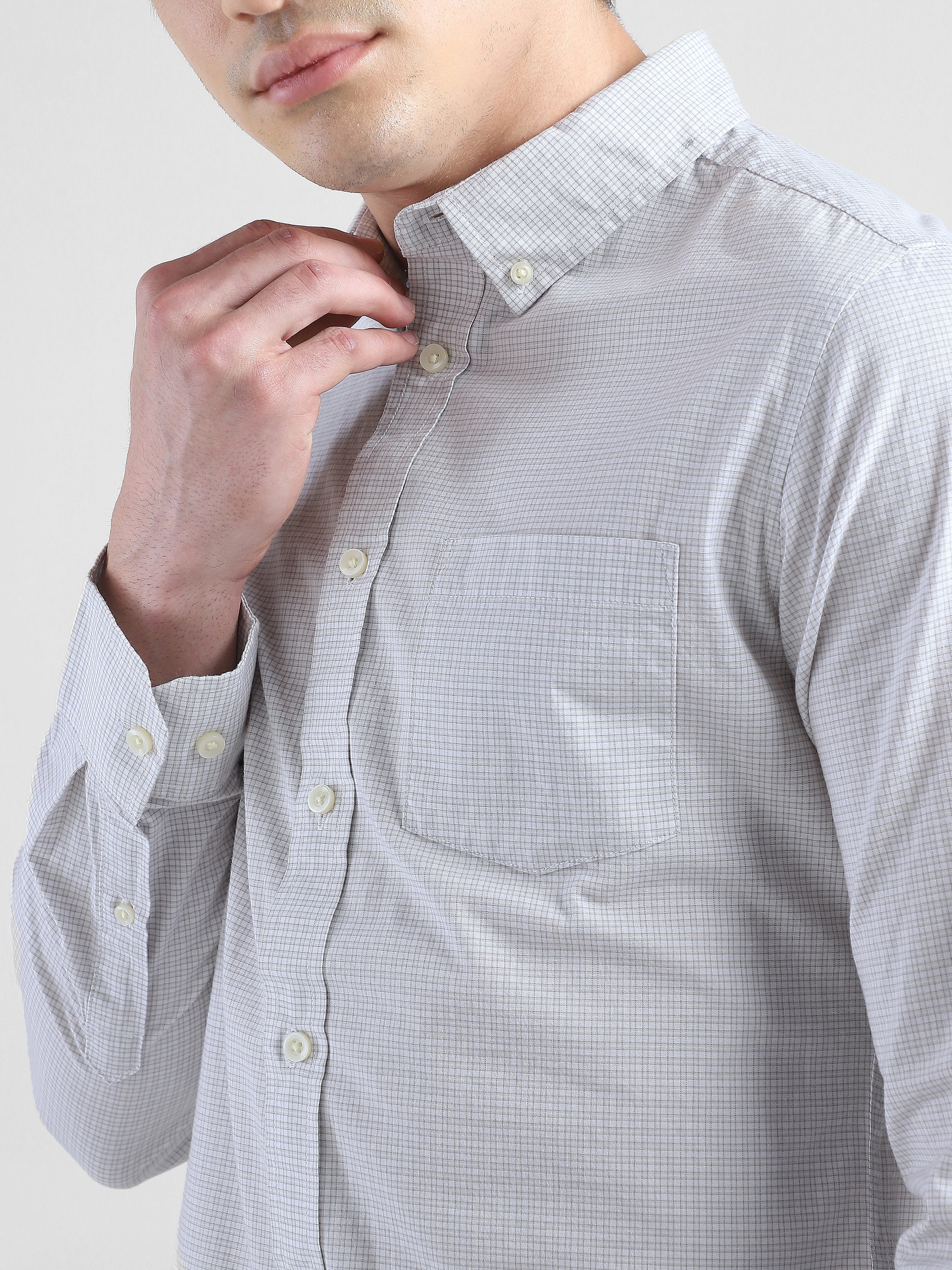 Men Light Grey Checked Regular Fit Shirt
