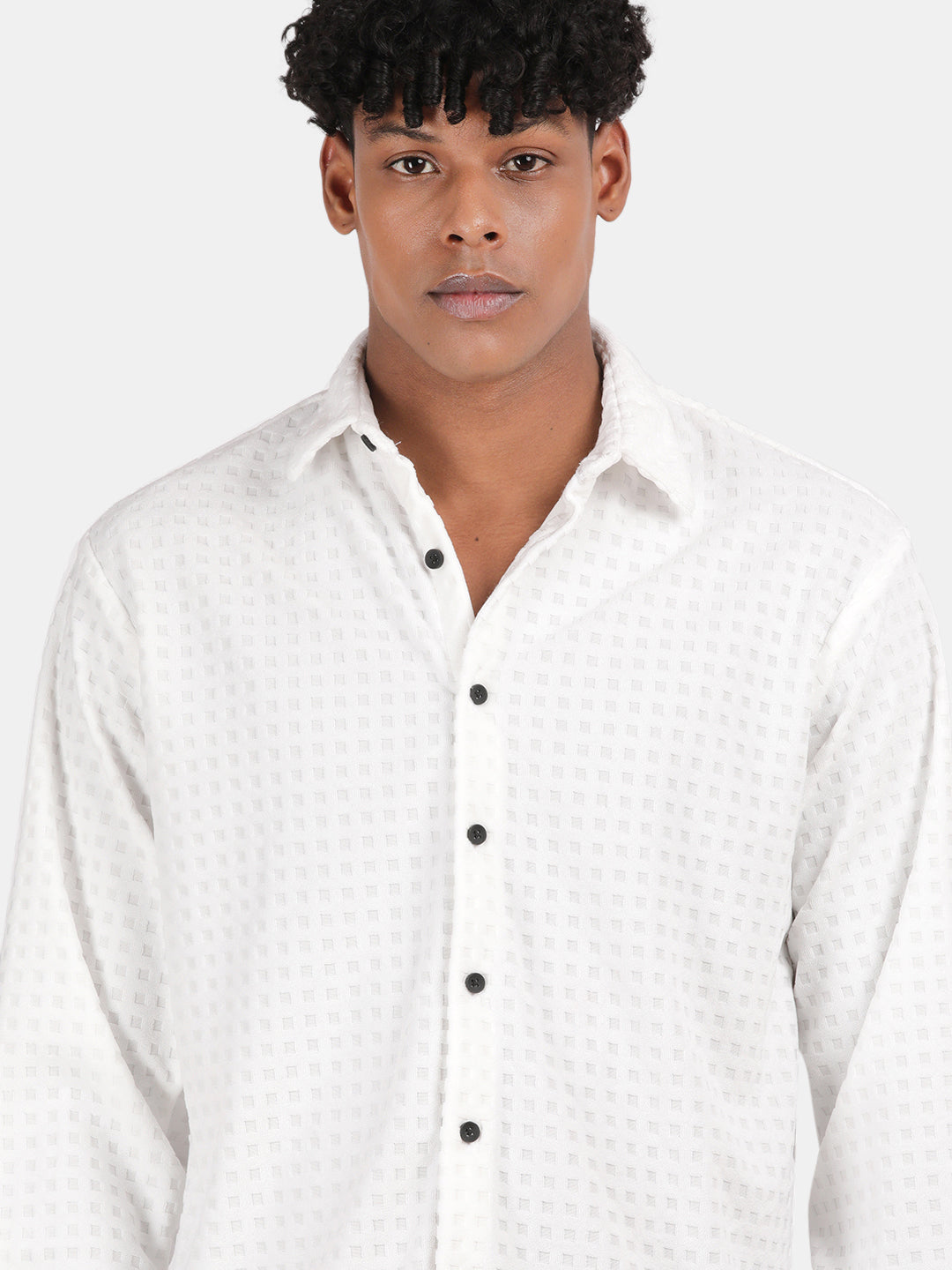 Men white Slim Fit Spread Collar Full Sleeve Casual Shirt