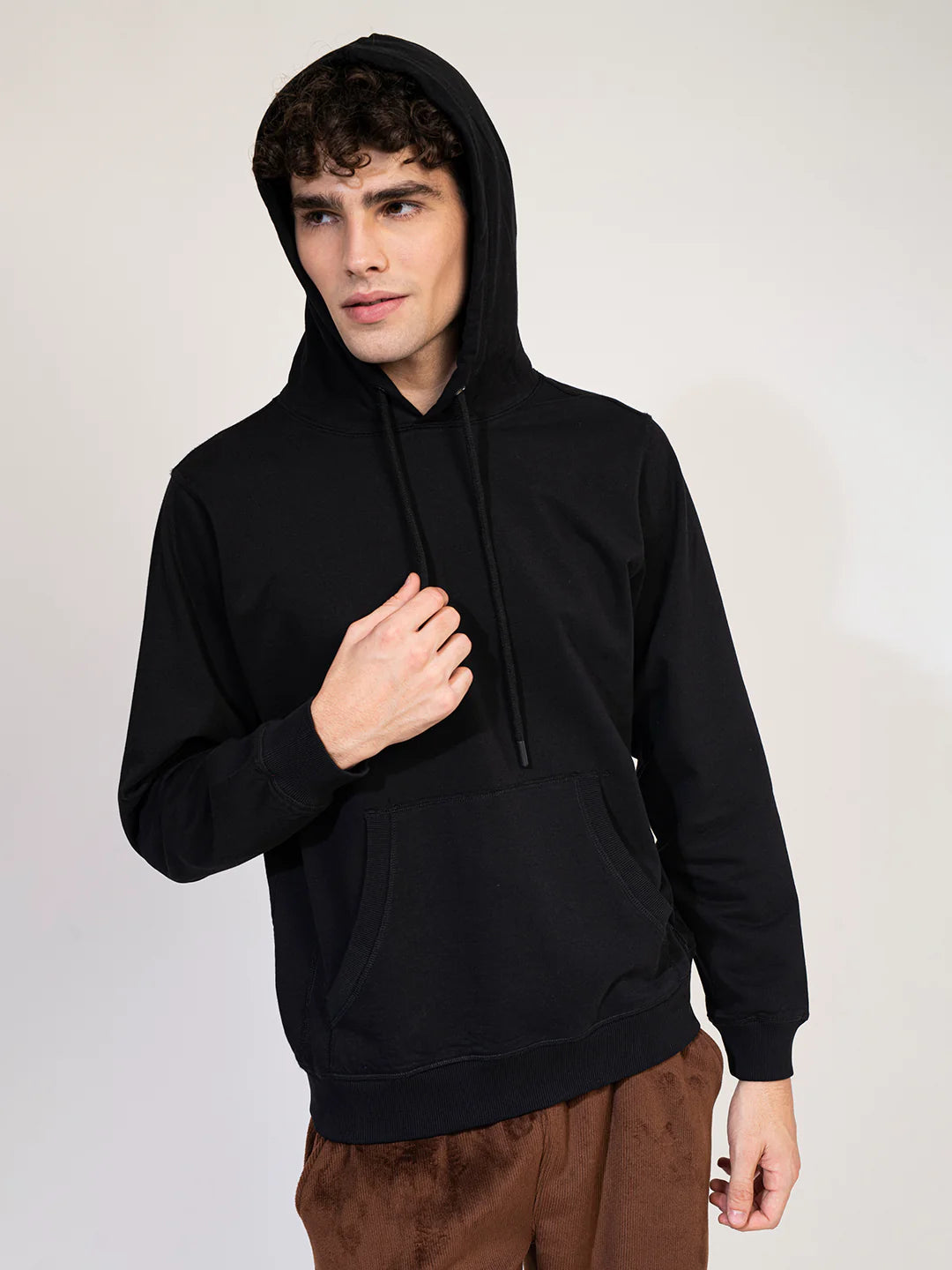Men Black Solid Sweatshirt