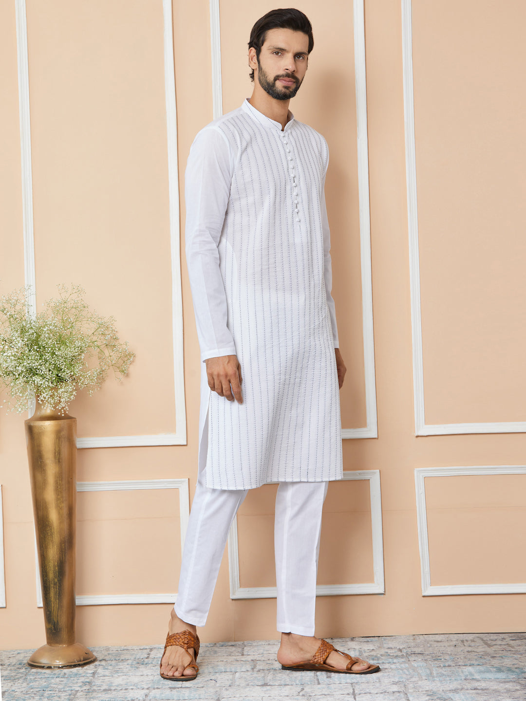 Men White Thread Worked Cotton Kurta