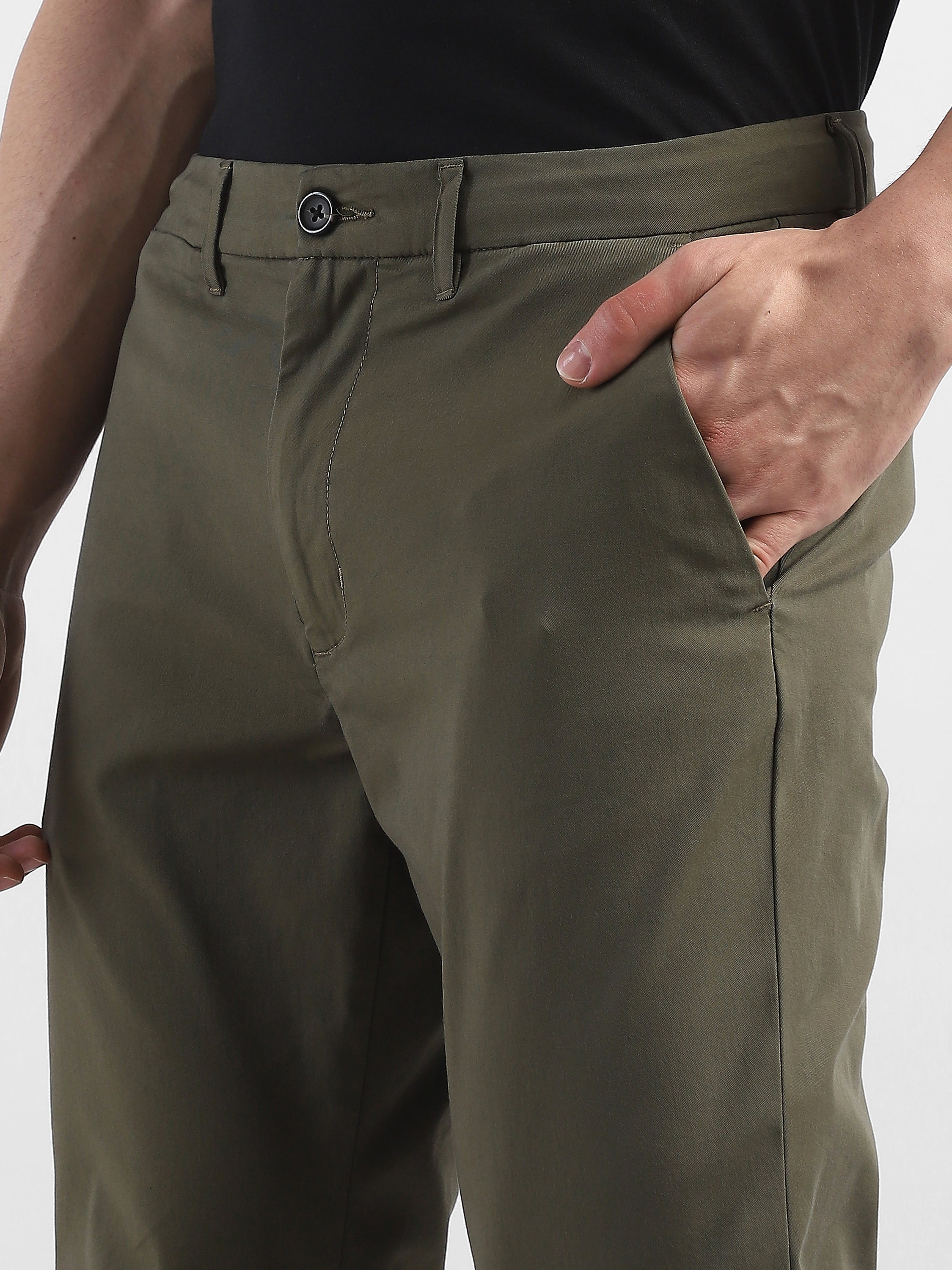 Men Olive Mid Rise Regular Fit Trouser