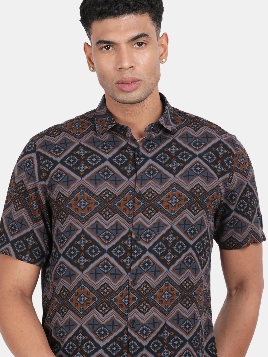 Men Grey Slim Fit Spread Collar Half Sleeve Casual Shirt