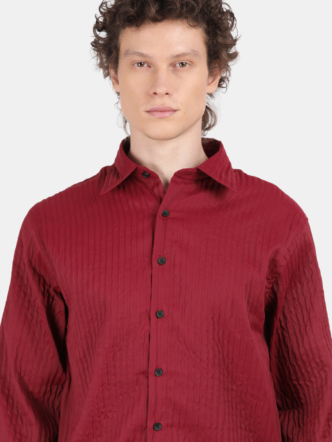 Men Maroon Slim Fit Spread Collar Full Sleeve Casual Shirt