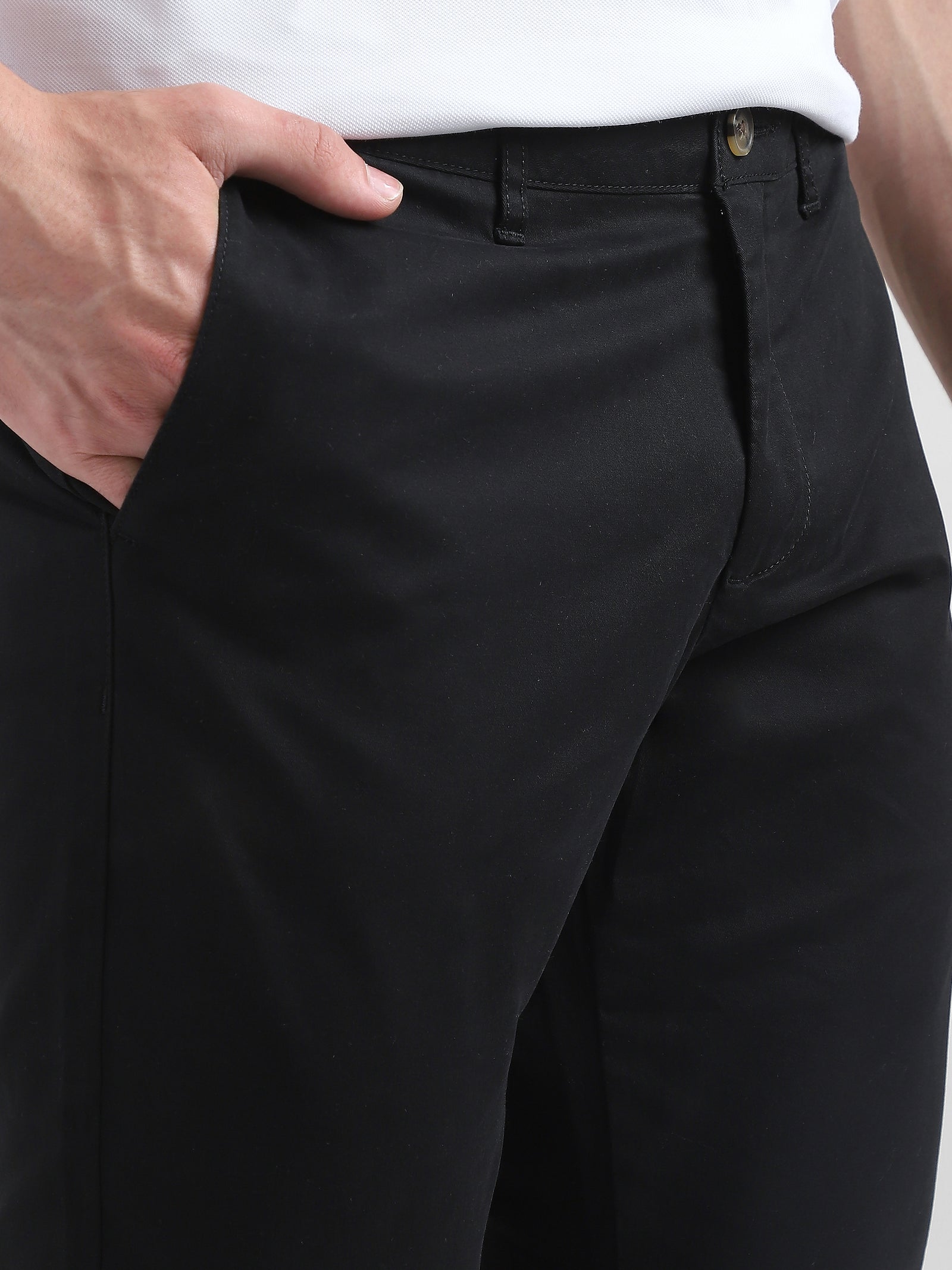 Men Black Mid Rise Regular Fit Trouser