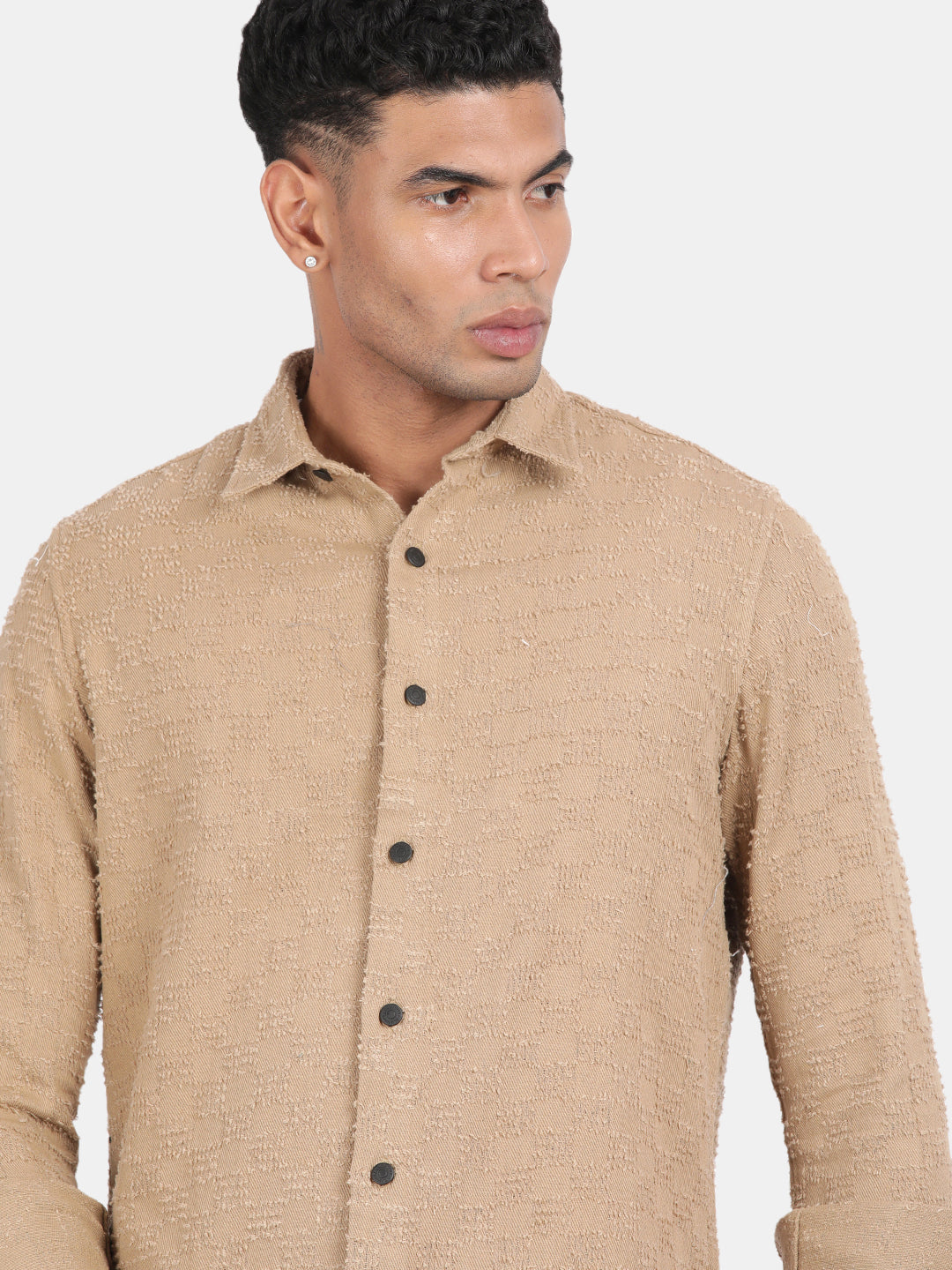 Men Brown Slim Fit Spread Collar Full Sleeve Casual Shirt