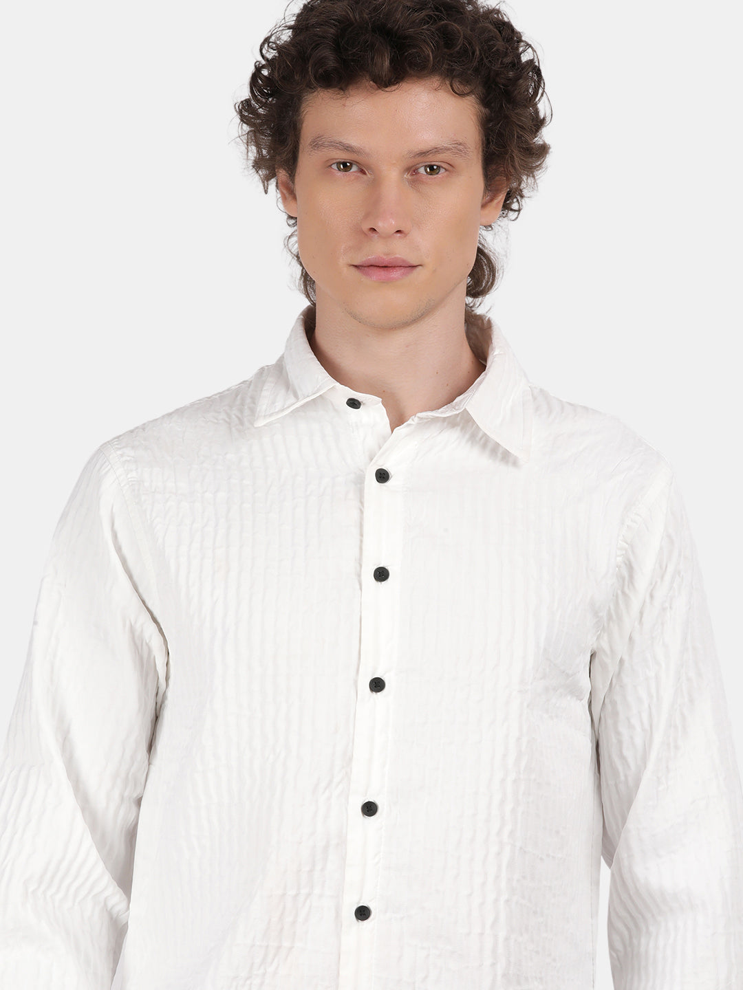 Men White Slim Fit Spread Collar Full Sleeve Casual Shirt