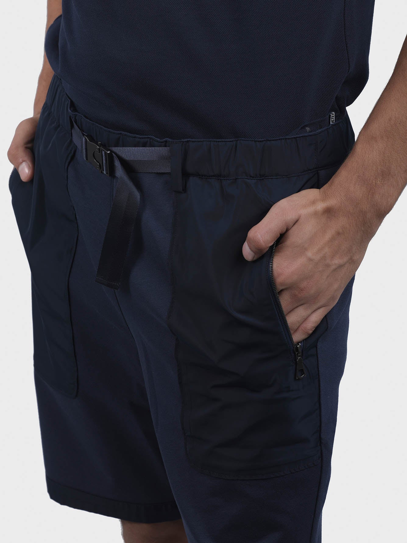 Men Gunmetal Buckle Shorts
