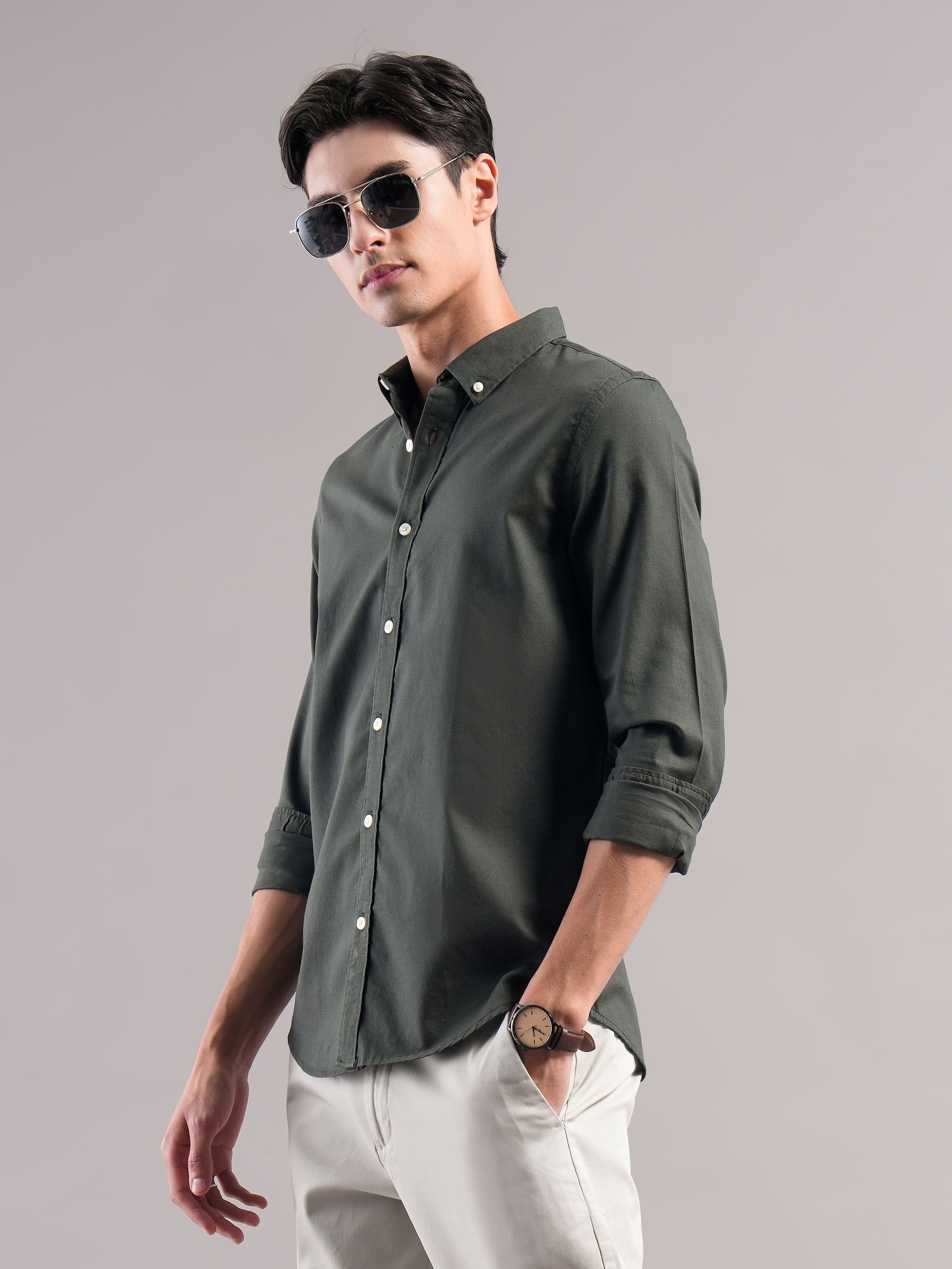 Men Olive Solid Casual Shirt