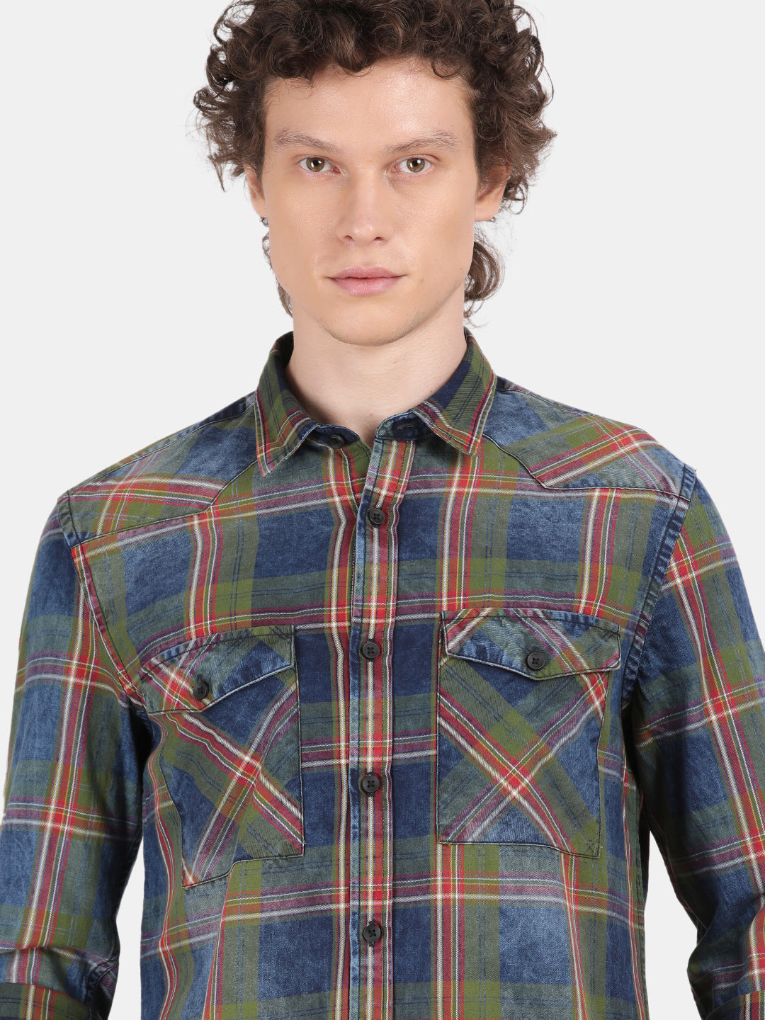 Men Blue Slim Fit Spread Collar Full Sleeve Casual Shirt