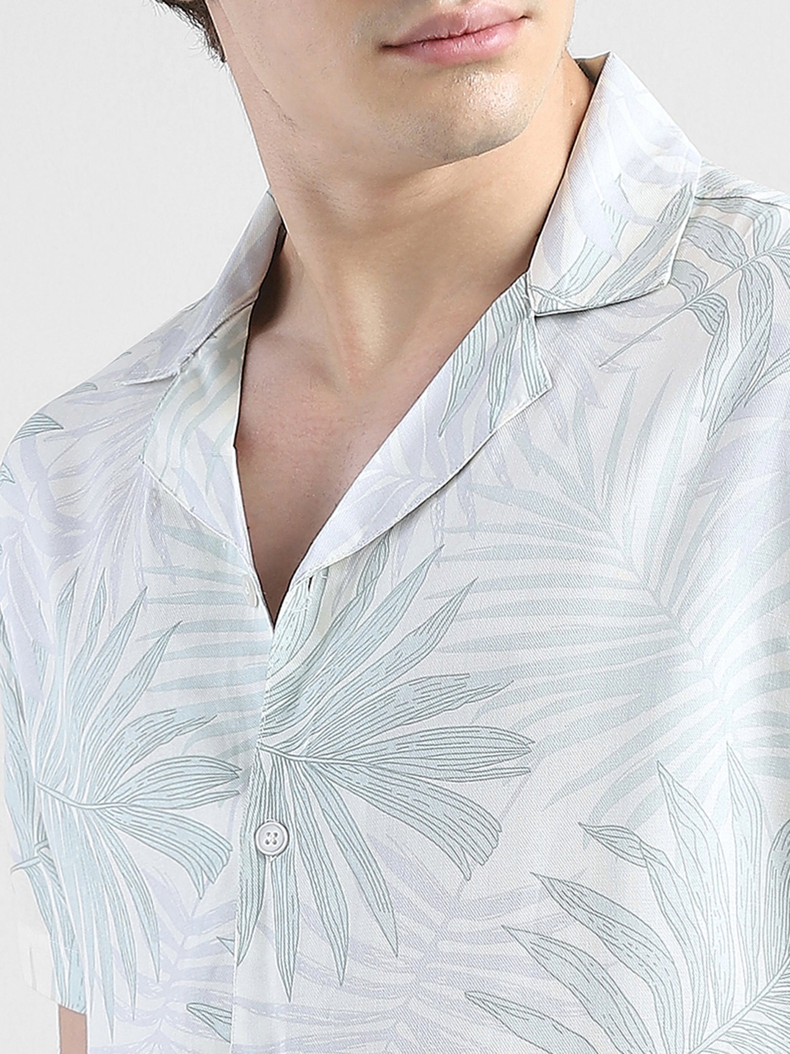 Men Tropical Printed Casual Shirt