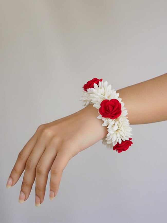 Scented Gajra Scrunchie with Rose Set of 2