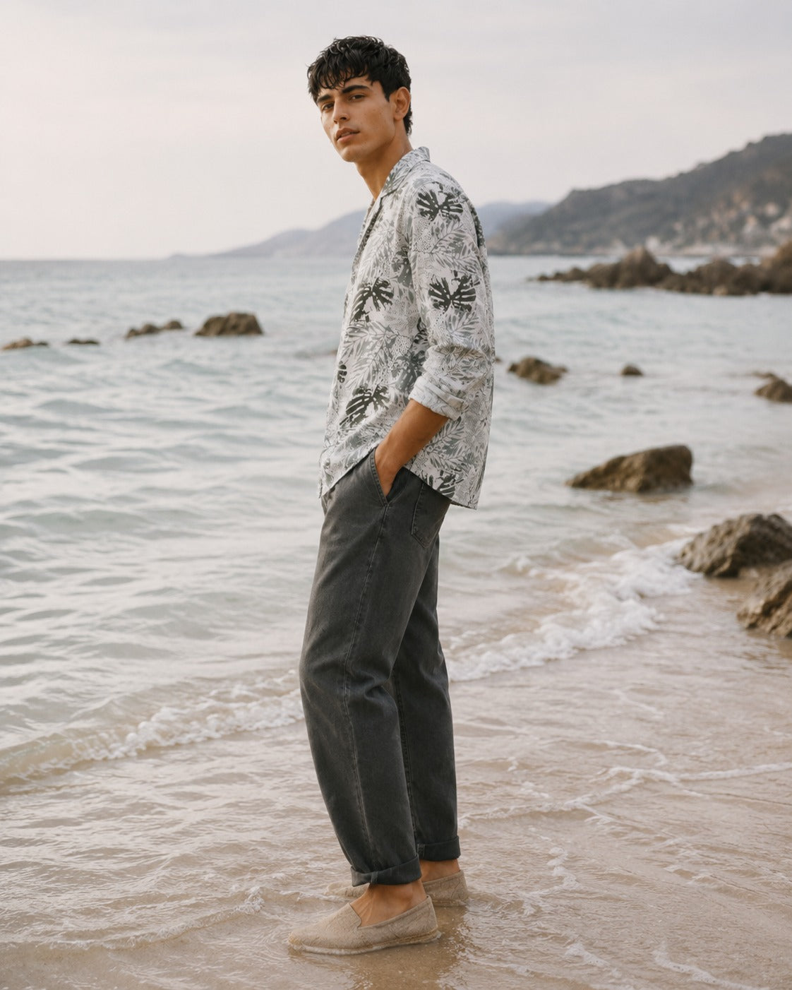 Men Grey Tropical Print Shirt
