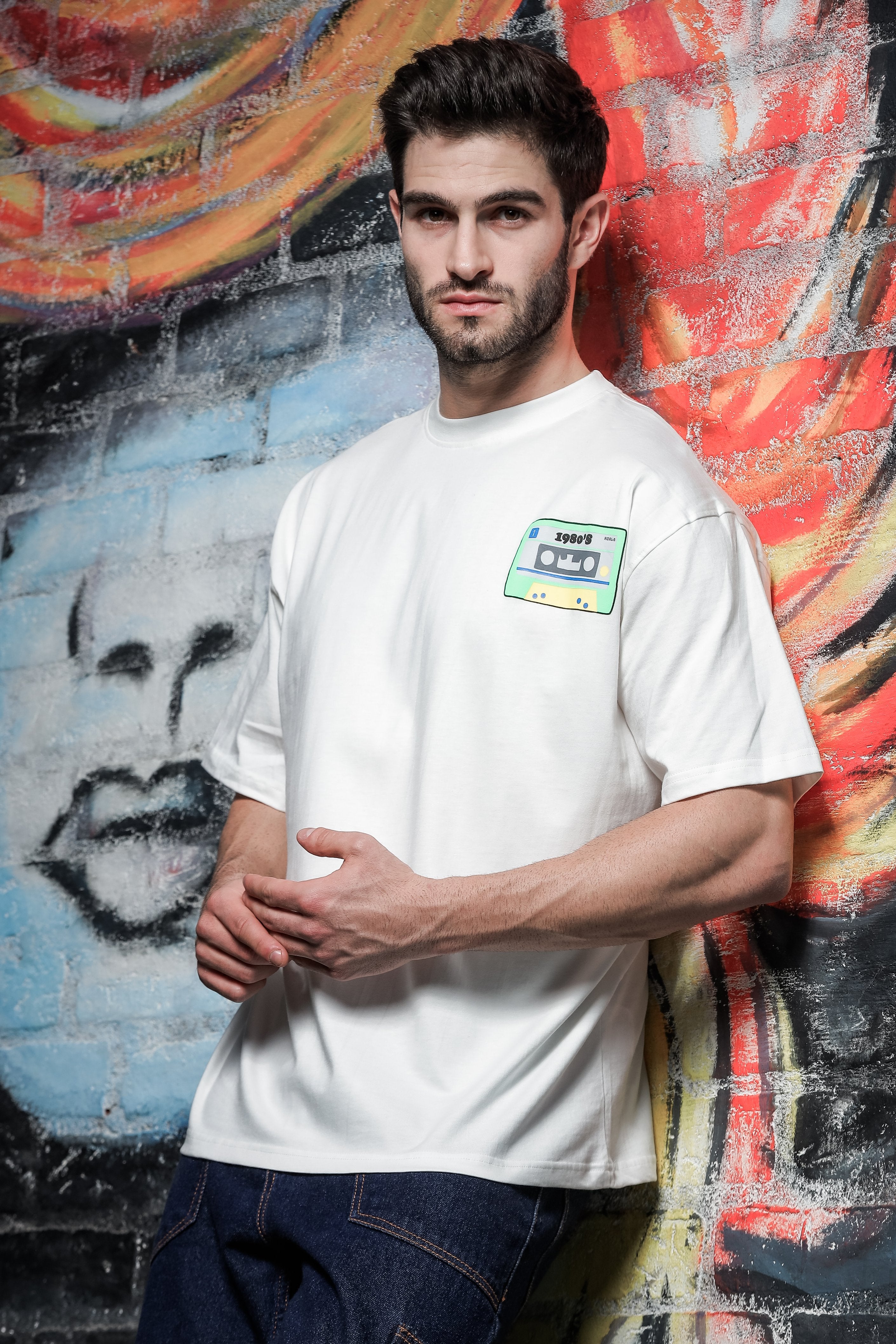 Unisex White Oversized Vintage T-shirt