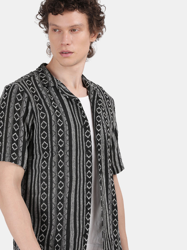 Men Black Slim Fit Spread Collar Half Sleeve Casual Shirt