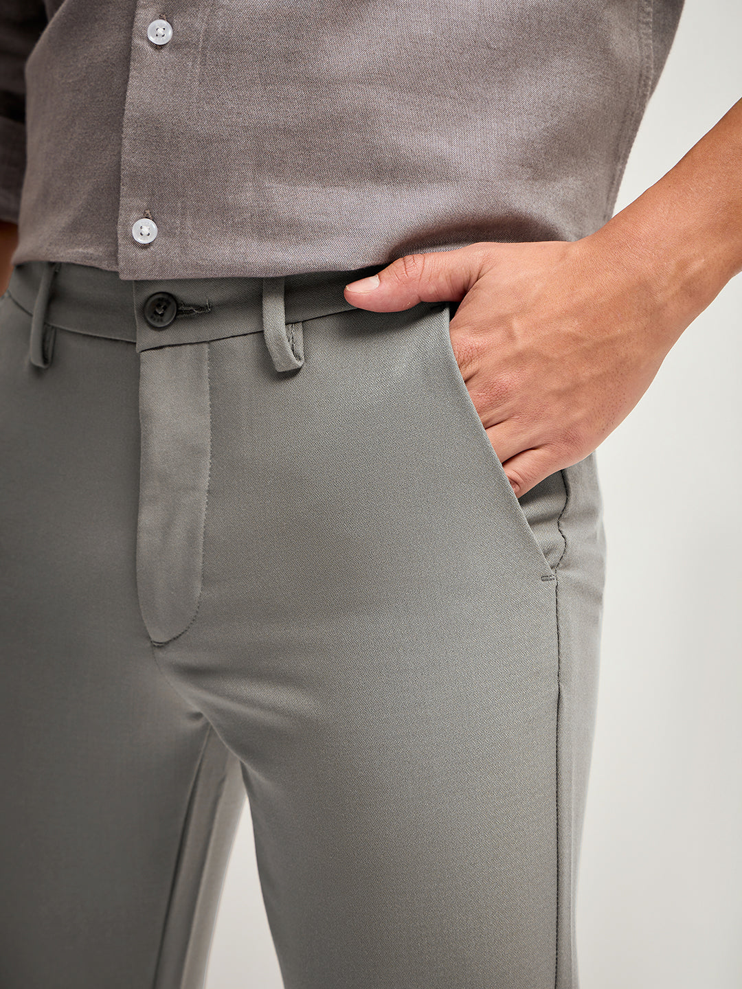 Men Grey Solid 4 Way Stretch Formal Trouser