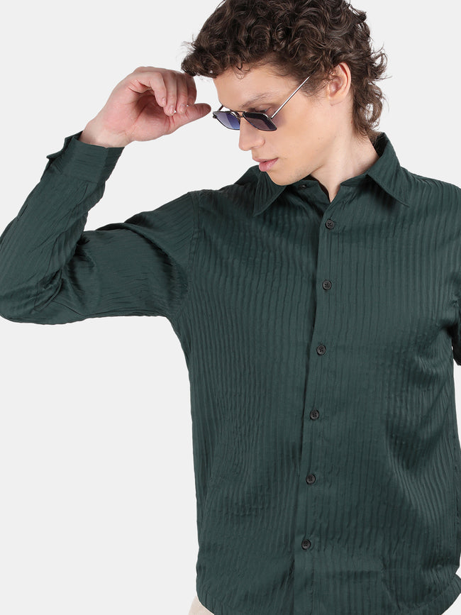 Men Dark Green Slim Fit Spread Collar Full Sleeve Casual Shirt