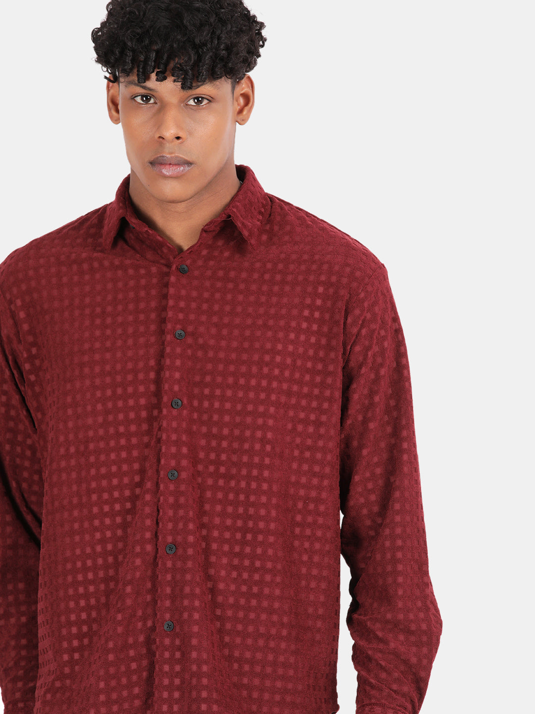 Men Maroon Slim Fit Spread Collar Full Sleeve Casual Shirt