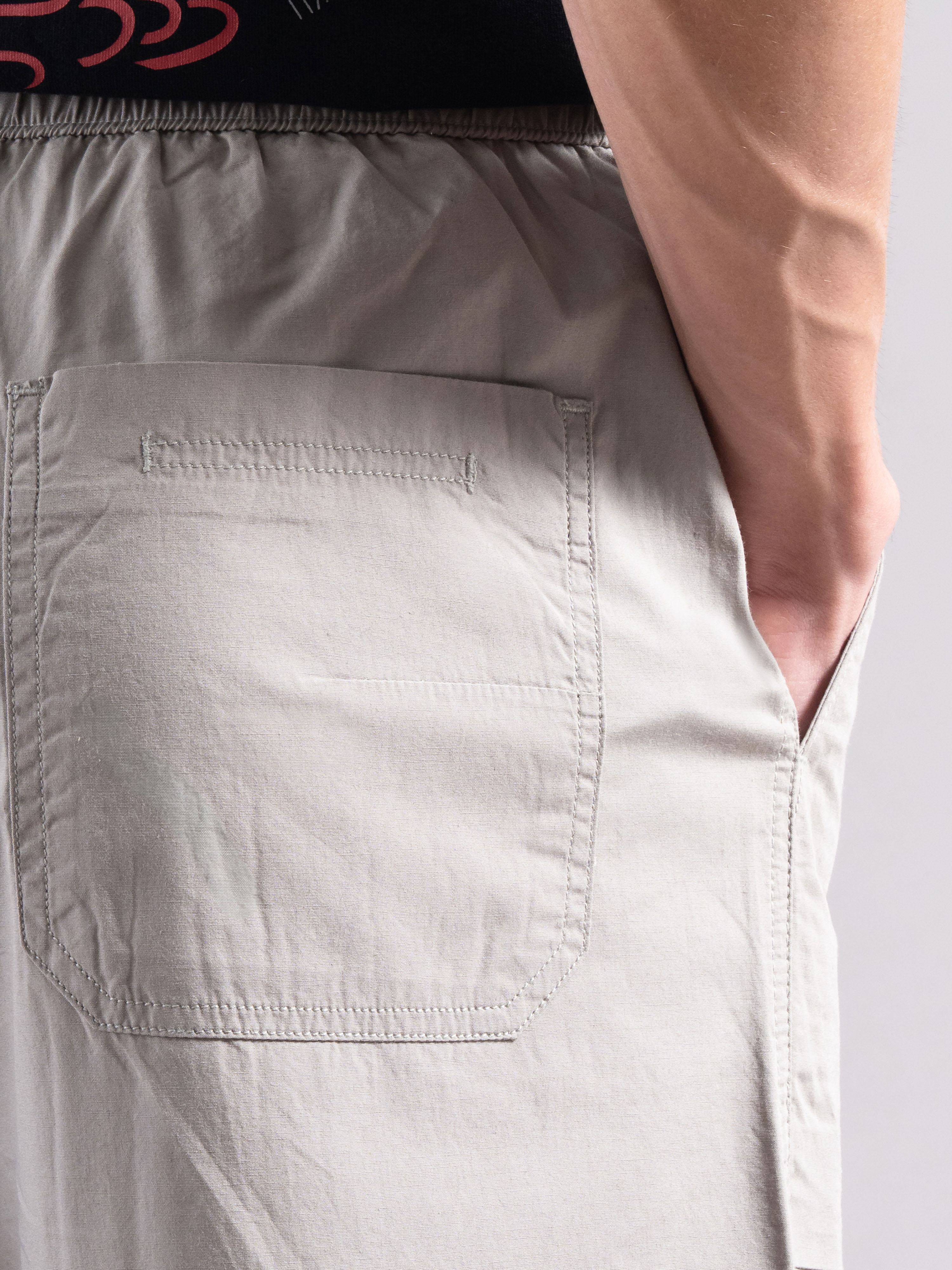 Men Grey Buckle Waist Trousers