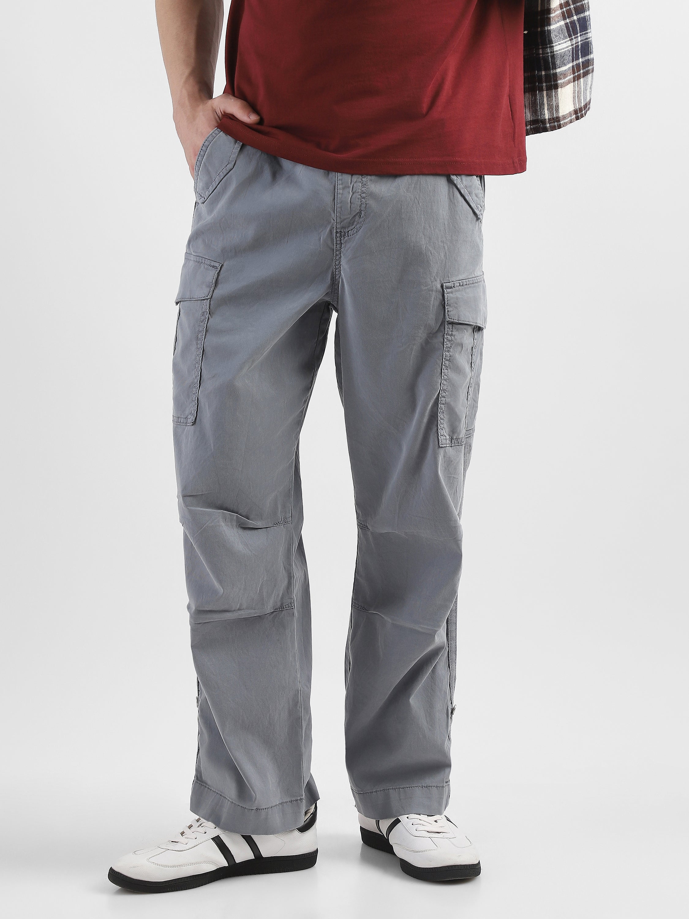 Men Light Grey Mid Rise Comfort Fit Cargo with 6 pockets