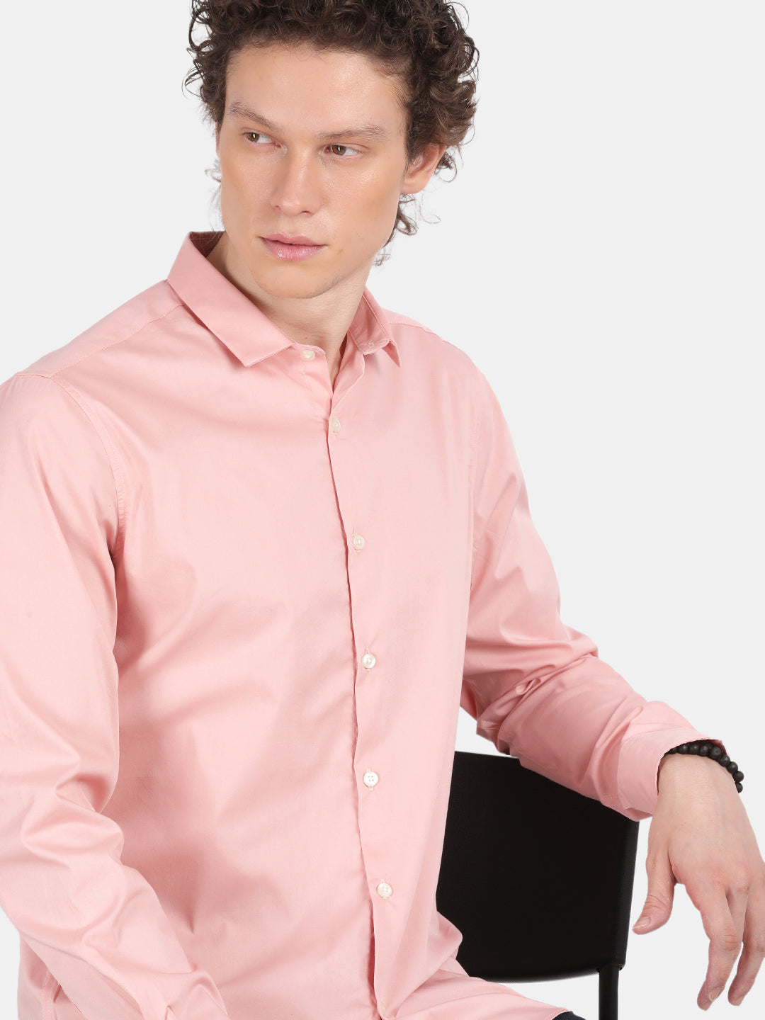 Men Coral Slim Fit Spread Collar Full Sleeve Casual Shirt