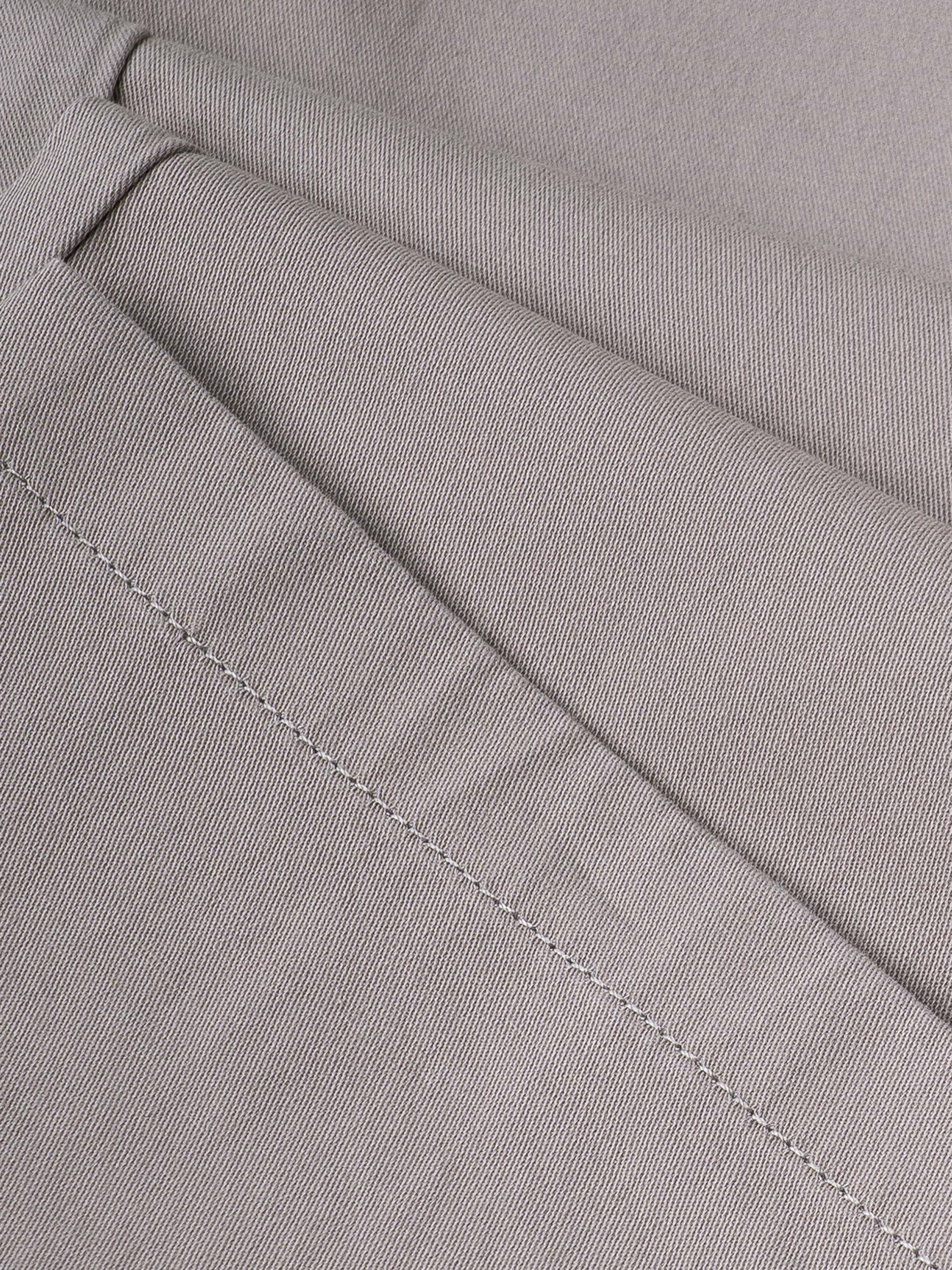 Men Grey Smart Slim Fit Chinos