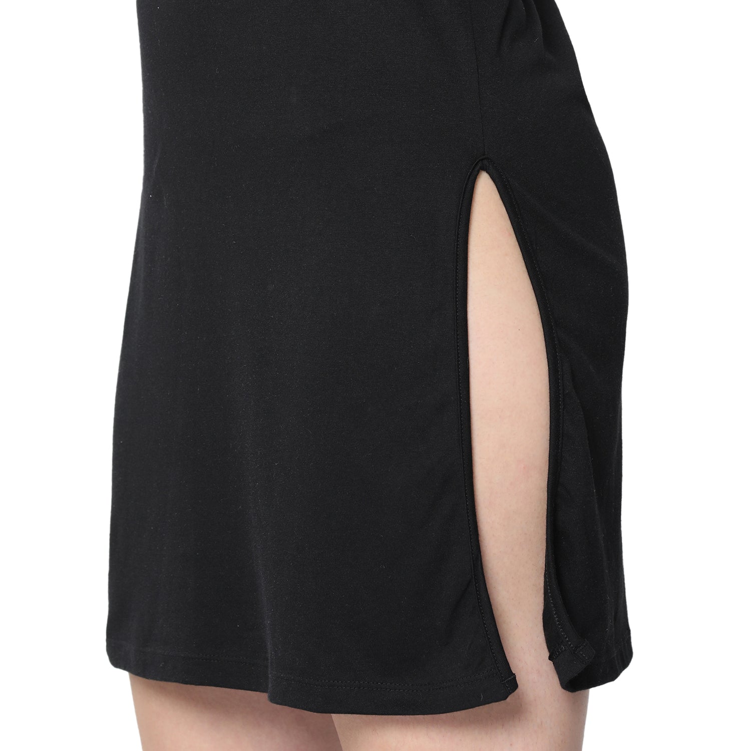 Relaxed Fit Scoop Neck Broad Shoulder Kurta Slip