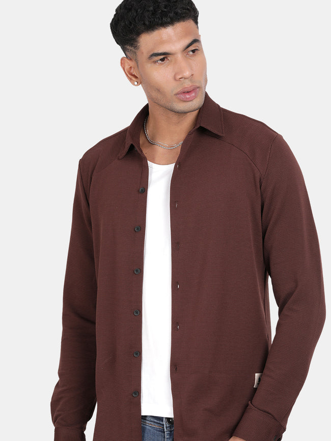 Men Maroon Slim Fit Spread Collar Full Sleeve Casual Shirt