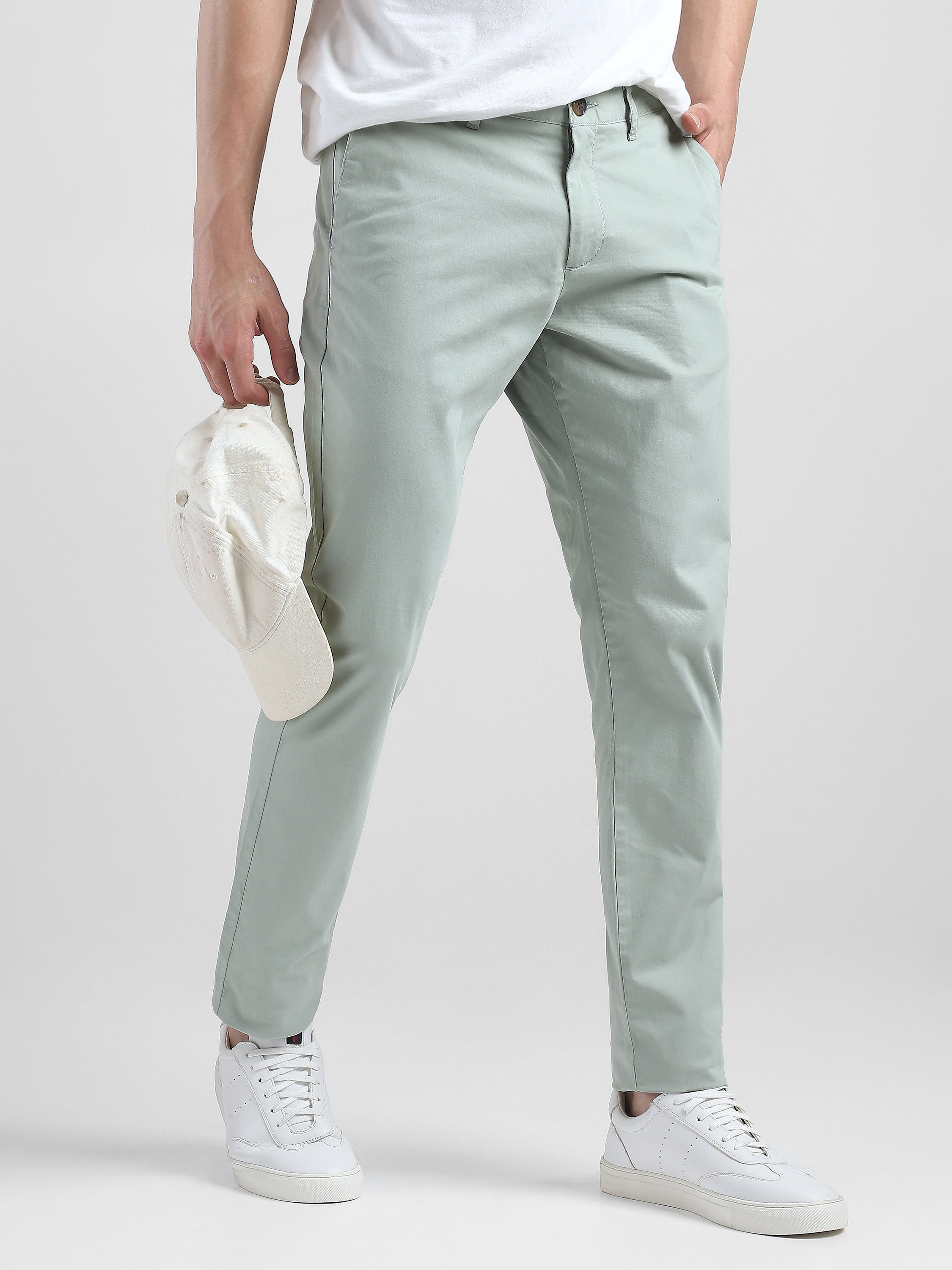 Men Light Mid Rise Green Regular Trouser