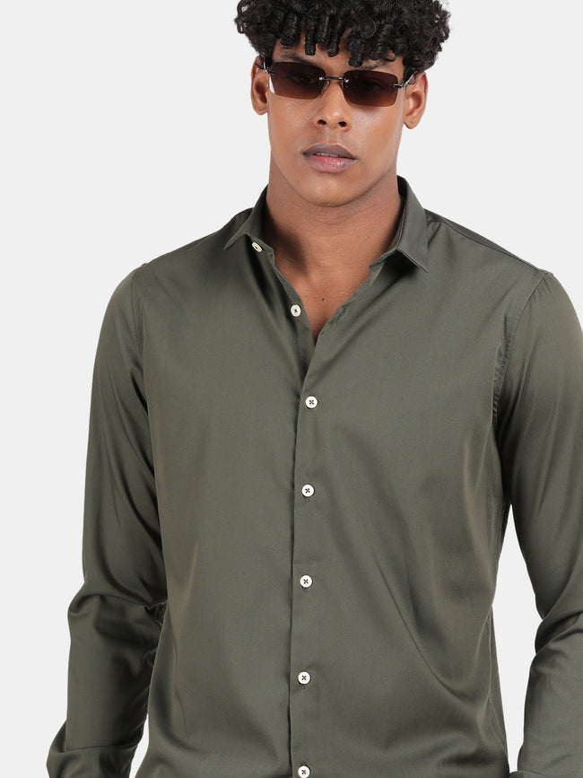 Men Green Slim Fit Spread Collar Full Sleeve Casual Shirt