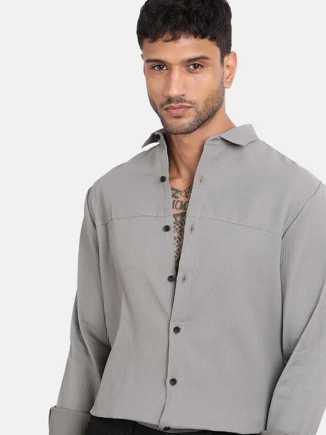 Men Silver Slim Fit Spread Collar Full Sleeve Casual Shirt