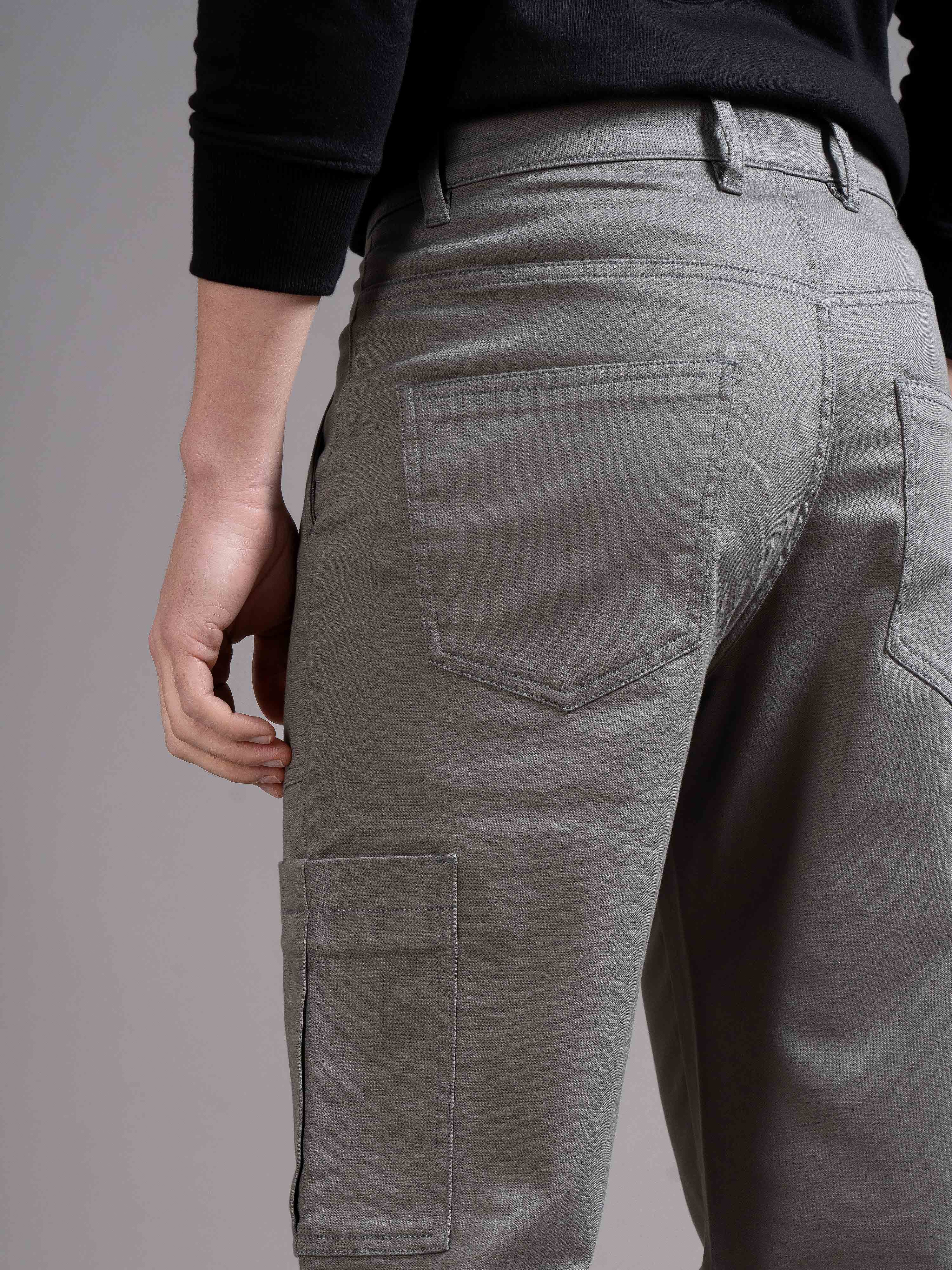 Men Grey Straight Fit Cargo Trouser